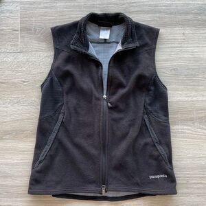 Patagonia Women's Medium Black Fleece Vest Full Zip Ski Winter Sporty Gorpcore